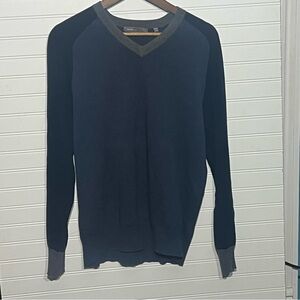 Vince Men's Navy V-Neck Cotton Sweater with Contrast Trim Size Large